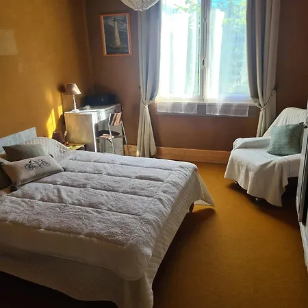 Maison Charmante A Avec Jardin Cloture Feriehus