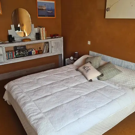 Prázdninový dům Maison Charmante A Avec Jardin Cloture Vaux-sur-Mer