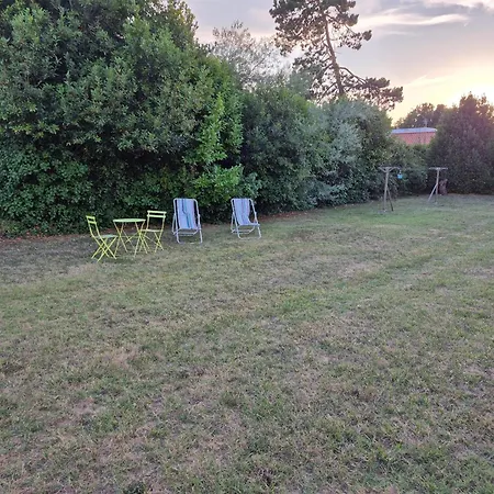 Maison Charmante A Avec Jardin Cloture بيت للعطل